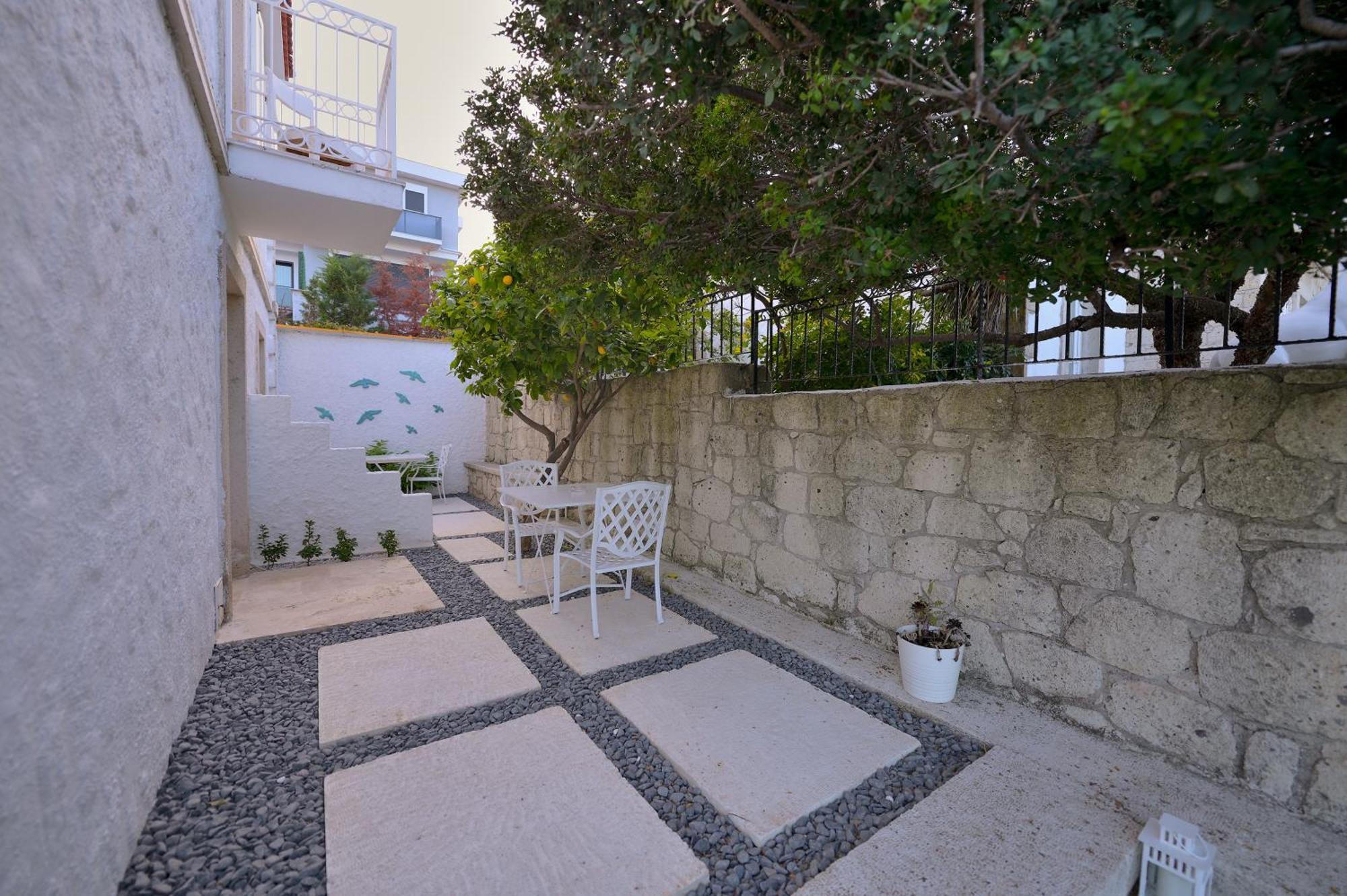 Peremere Alacati Otel Extérieur photo