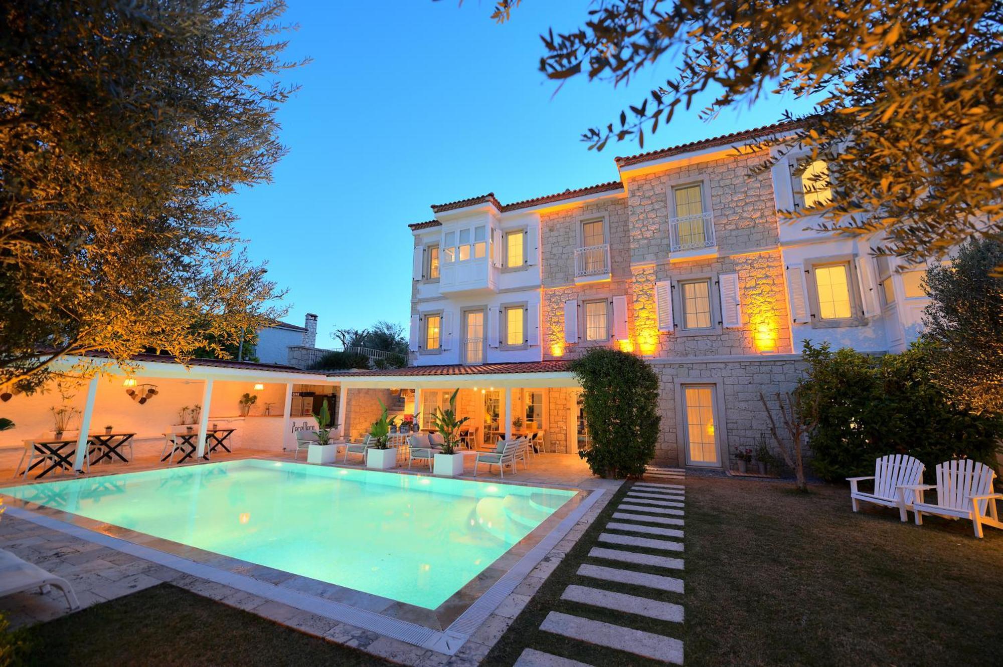 Peremere Alacati Otel Extérieur photo
