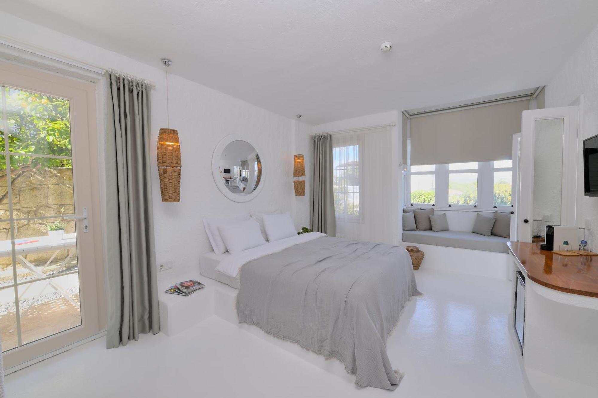 Peremere Alacati Otel Extérieur photo